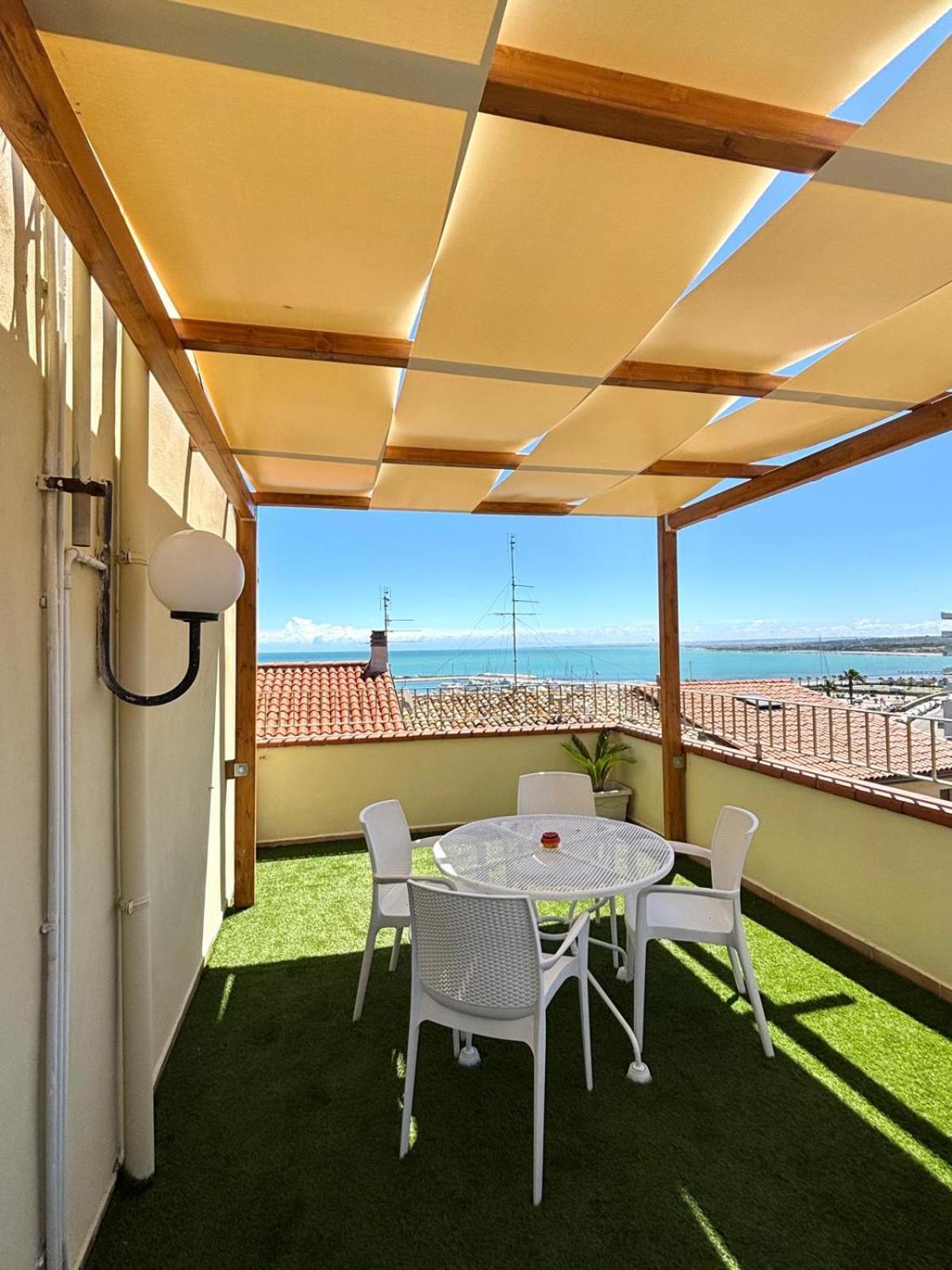 Residenza Borgo Antico Villa Termoli Exterior photo